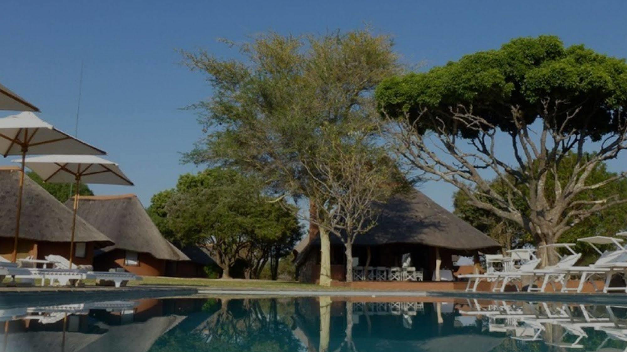 Zebras Crossing Private Game Lodge Modimolle Extérieur photo