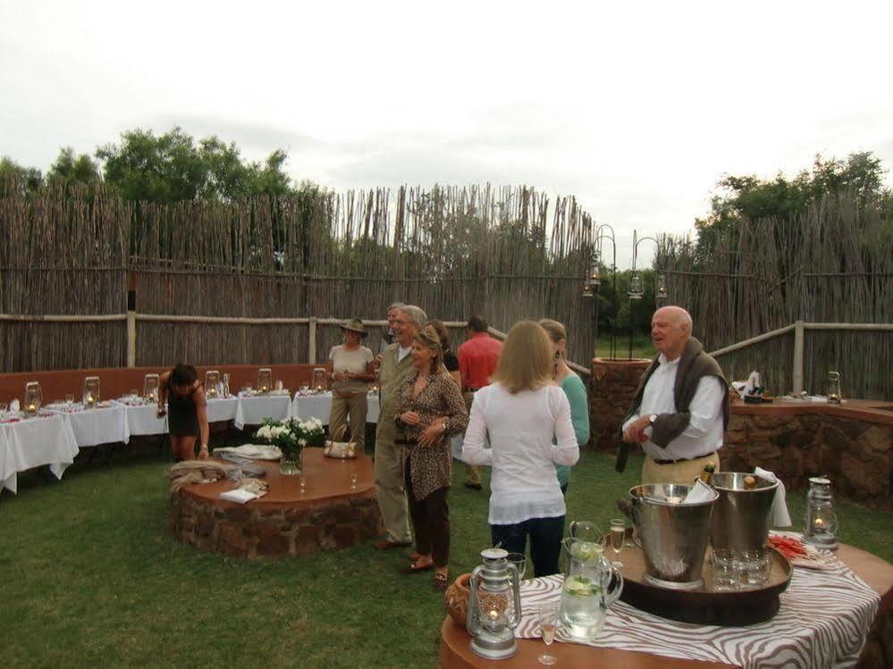 Zebras Crossing Private Game Lodge Modimolle Extérieur photo